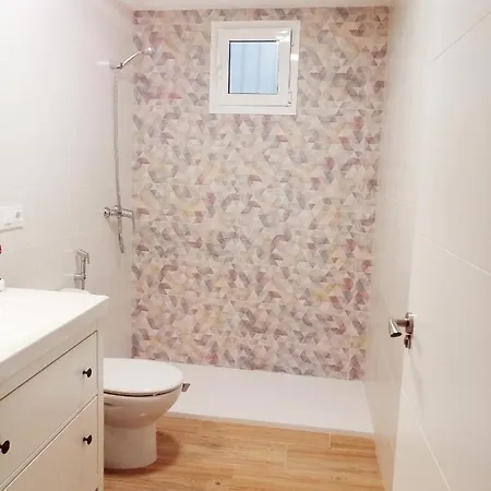 Anna Apartment *